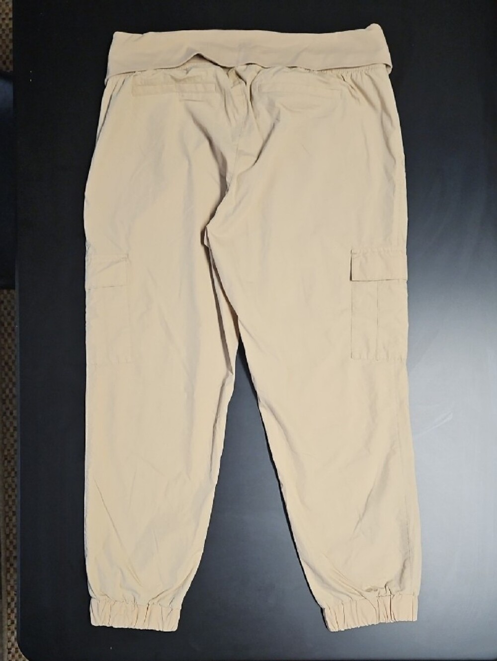 Old Navy Maternity Cargo Jogger Pants - Beige Casual Drawstring Waist Large - Picture 5 of 5
